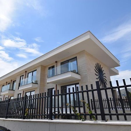 סרנדה Kokalari Apartments - Luxury Residence מראה חיצוני תמונה