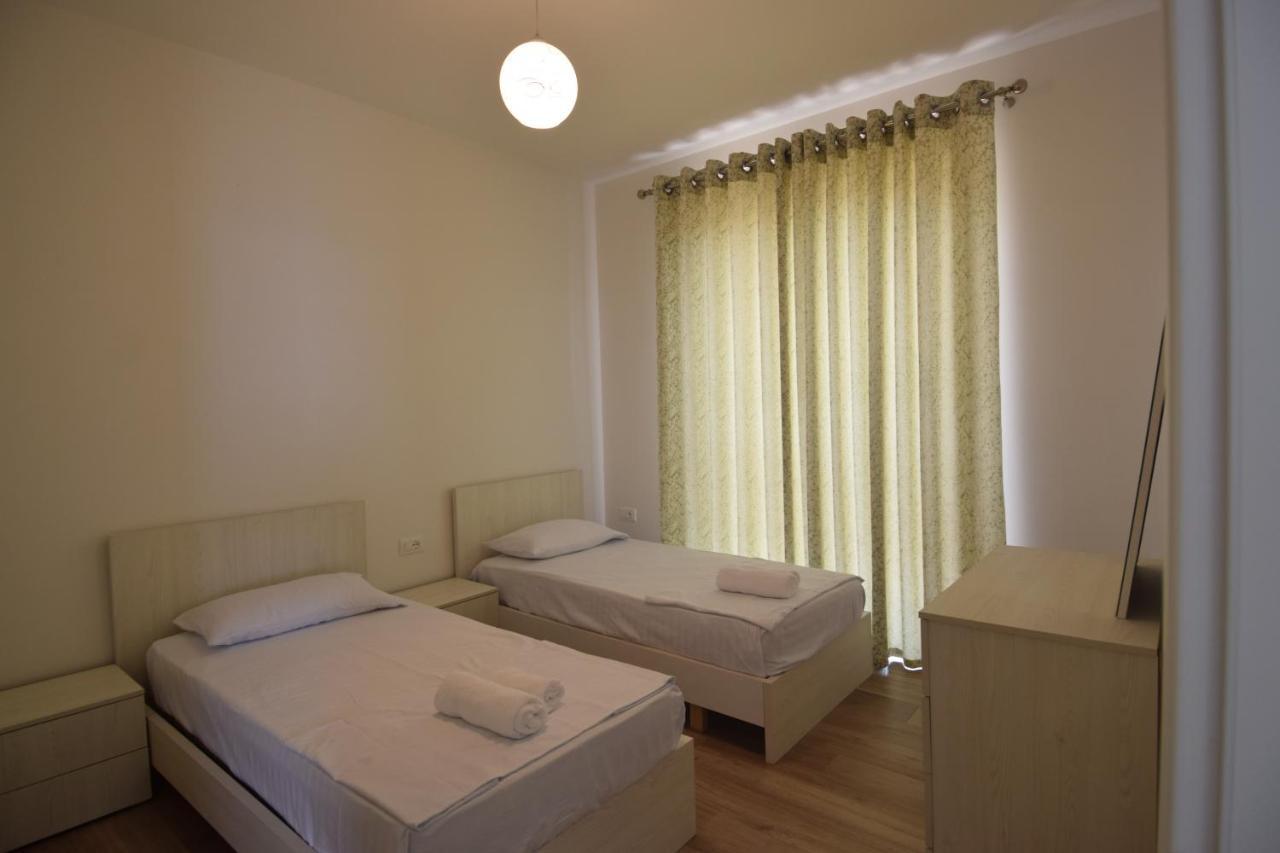 סרנדה Kokalari Apartments - Luxury Residence מראה חיצוני תמונה